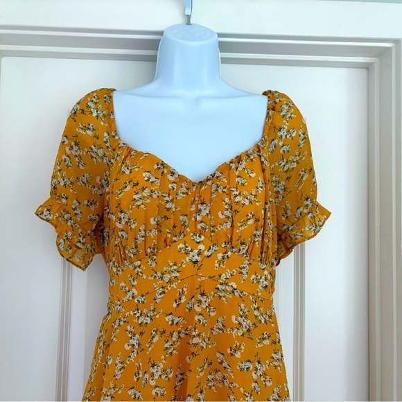 Papaya Floral Milkmaid Coquette Tiered Dress/Romper Size Large - Picture 2 of 6